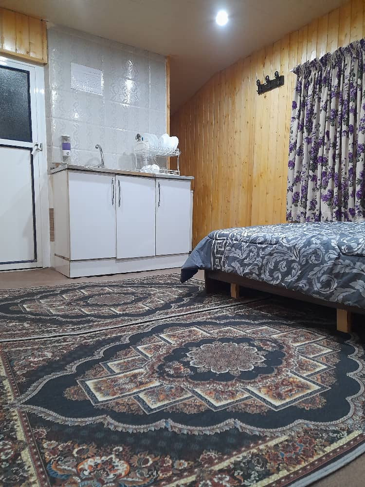 کلبه 4 نسوم