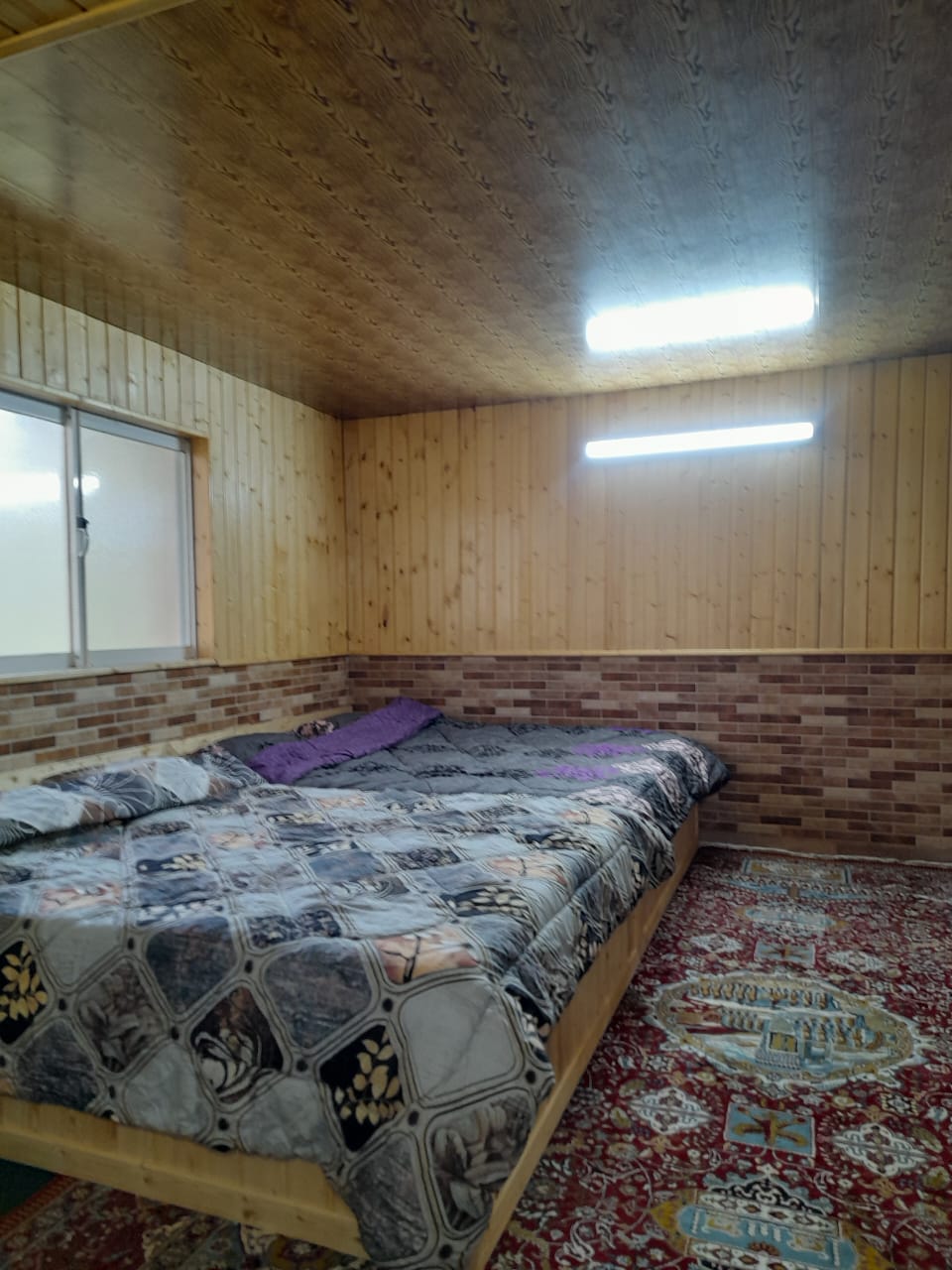 کلبه 9 نسوم